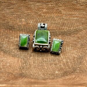 Sterling Silver 925 Pendant and Earring Set with Jade or Green Onyx Stone